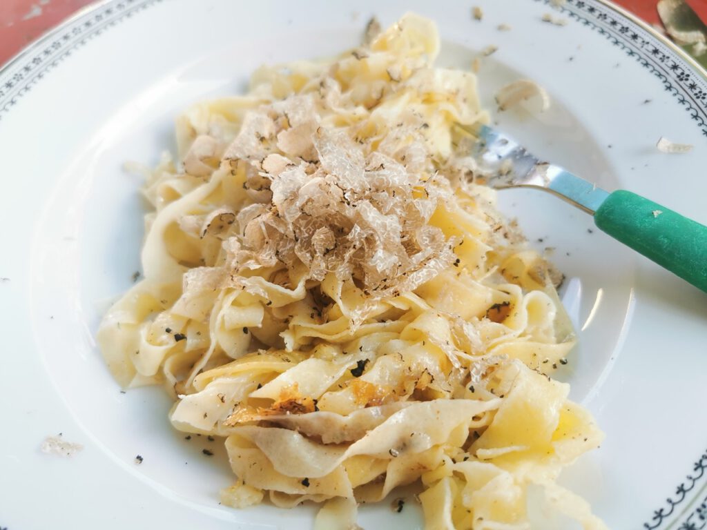 Trüffel Pasta Rezept von Vivikocht