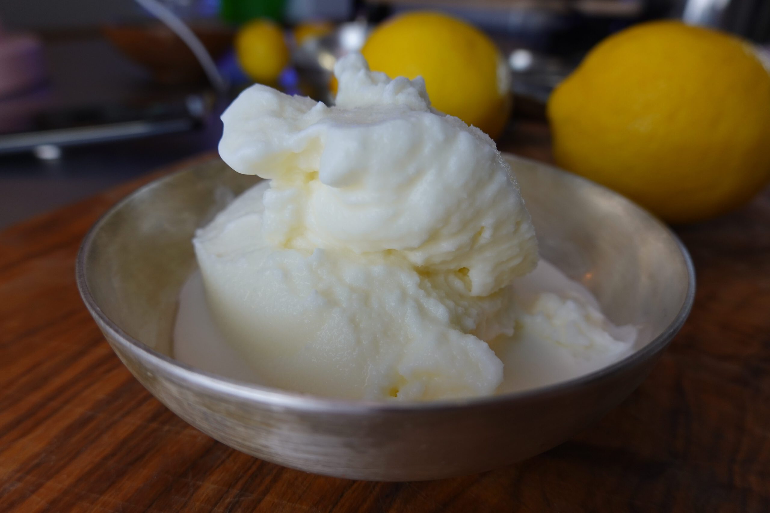 Zitronenglacé –  das erfrischende Rezept