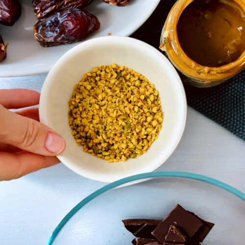 Viral Dark Chocolate Date Bark with Pistachio