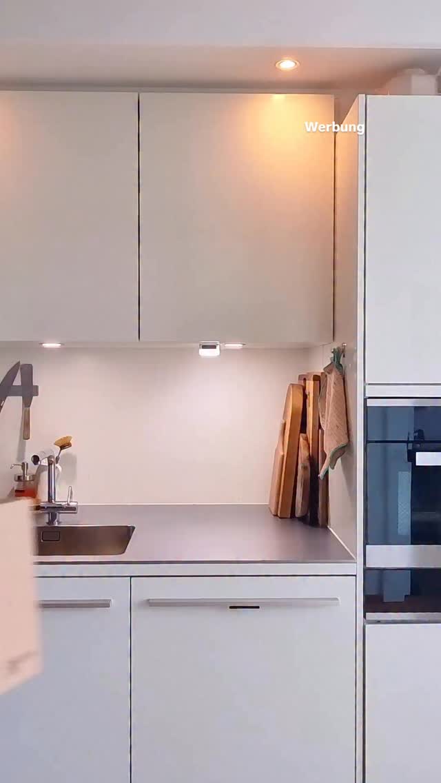 ANZEIGE Frisch, saisonal, direkt in unsere Küche 🌿
Alle zwei Wochen bekommt ihr Bio-Gemüse aus der Schweiz mit @gebana.official
Ich liebe es, dass sie Bauernfamilien weltweit unterstützen ❤️
✨ Rabattcode in Stories!
#gebana #fairabhof
#vivikocht #gemüseabo