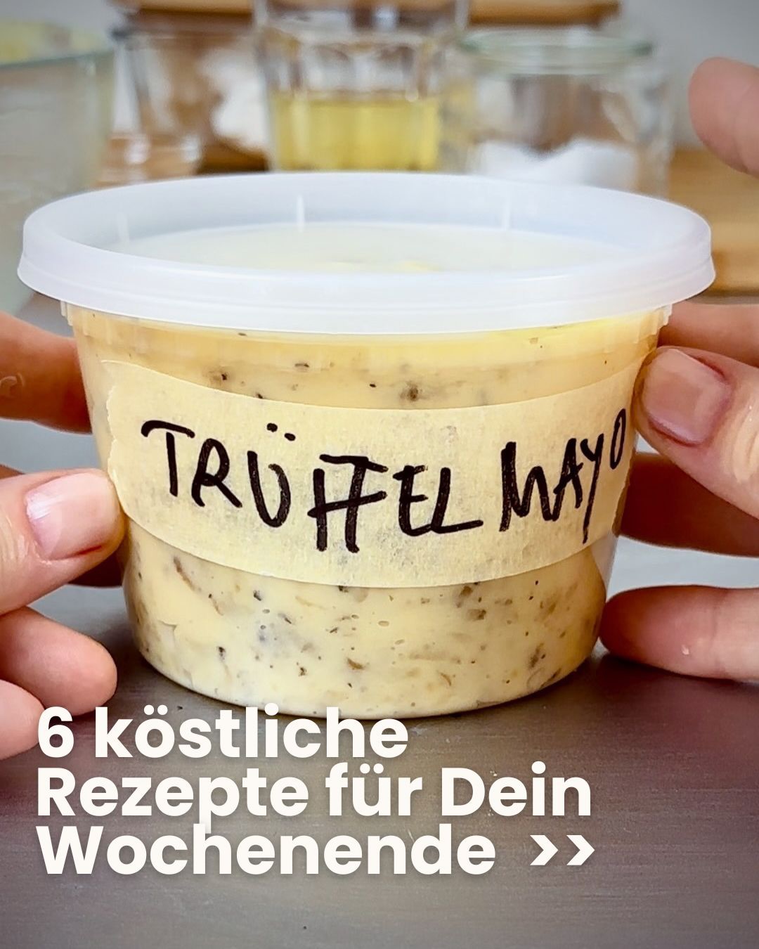 6 köstliche Lieblingsrezepte zum 3. Advent 🎄
Für alle, die gut essen wollen – ohne Stress: sechs Wochenendrezepte.

1️⃣ Felix' Café de Paris Butter
2️⃣ Kalbskotelett mit Morchelsauce
3️⃣ Trüffelmayonnaise
4️⃣ Demi-Glacé - Braune Sauce
5️⃣ Hummer Bisque
6️⃣ schnelles Focaccia

📩 Kommentiere mit Newsletter und melde Dich an - Dann bekommst du alle Rezepte auf einen Blick ohne langes Suchen 📩
