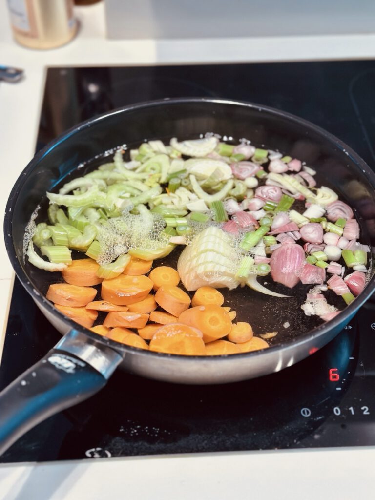 Fisch perfekt pochieren ohne Zerfallen