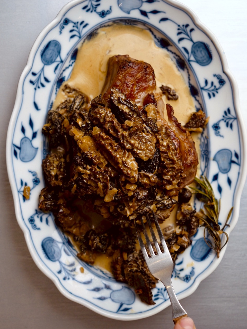 Kalbskotelett mit Flambierter Morchelsauce