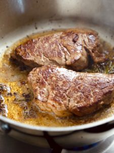 Rinderfilet braten