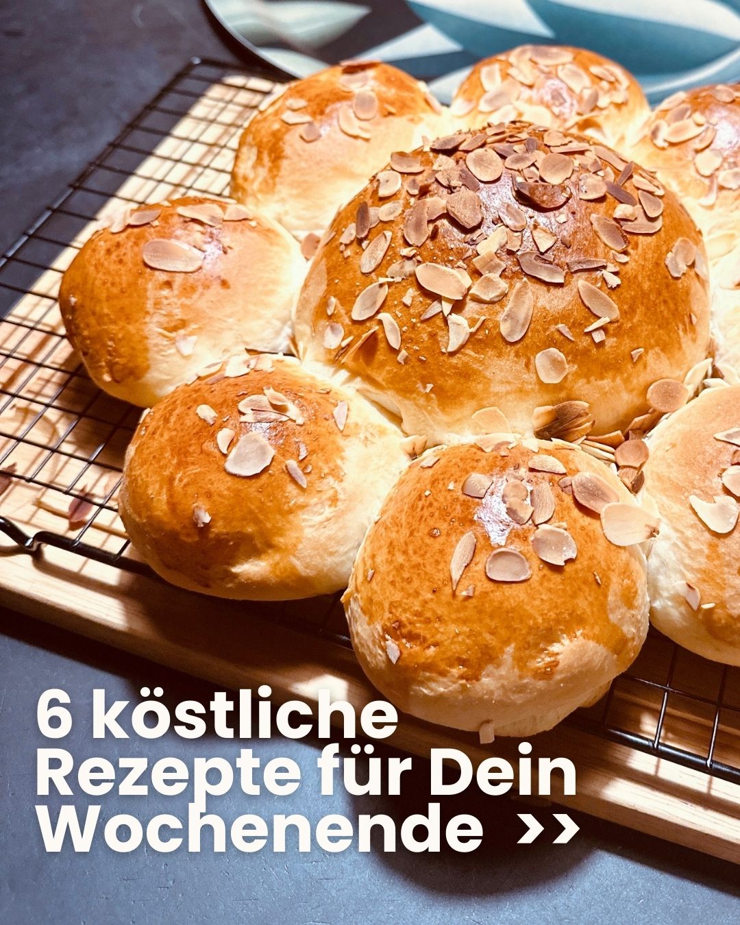 6 köstliche Januar 2026 Rezepte
Für alle, die gut essen wollen – ohne Stress: sechs Wochenendrezepte.

1️⃣ Dreikönigskuchen zum 06.Januar
2️⃣ Rosenkohl mit Haselnuss+Granatapfel ⭐️
3️⃣ Cholera, Walliser Spezialität mit Käse & Birnen 🇨🇭
4️⃣ Salat mit weissen Bohnen & eingelegten roten Zwiebeln 🇮🇹
5️⃣ Fenchel-Orangen-Ingwer Salat, Vitaminbombe
6️⃣ Ravioli mit Mortadella-Ricotta wie in Italien 🇮🇹

📩 Kommentiere mit Newsletter und melde Dich an - Dann bekommst du alle Rezepte auf einen Blick ohne langes Suchen

#foodinspirations 
#Winterküche
#einfacherezepte 
#schnellerezepte 
#küchenklassiker