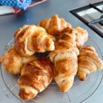 croissant-rezept-vivikocht-gebacken-rost-nah-web