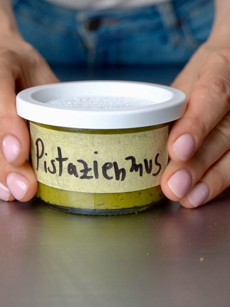 Statimus mit einem Weckglas mit Deckel